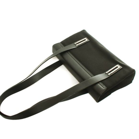 Authentic Salvatore Ferragamo Nylon black shoulder bag - Picture 2 of 12